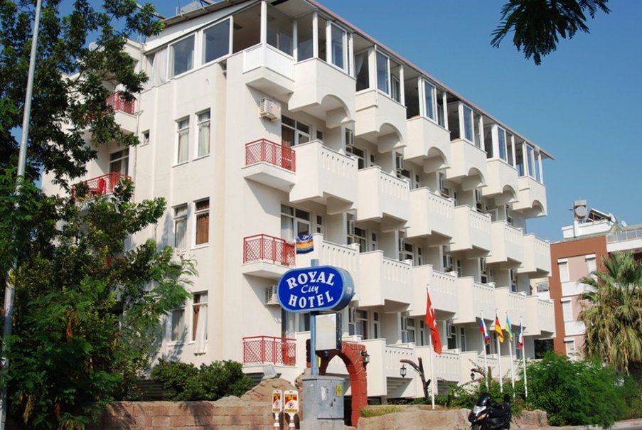 Royal City Hotel Анталія Екстер'єр фото